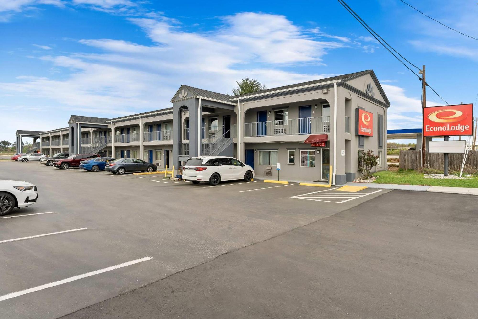 Econo Lodge Fredericksburg Near I-95 Exteriér fotografie
